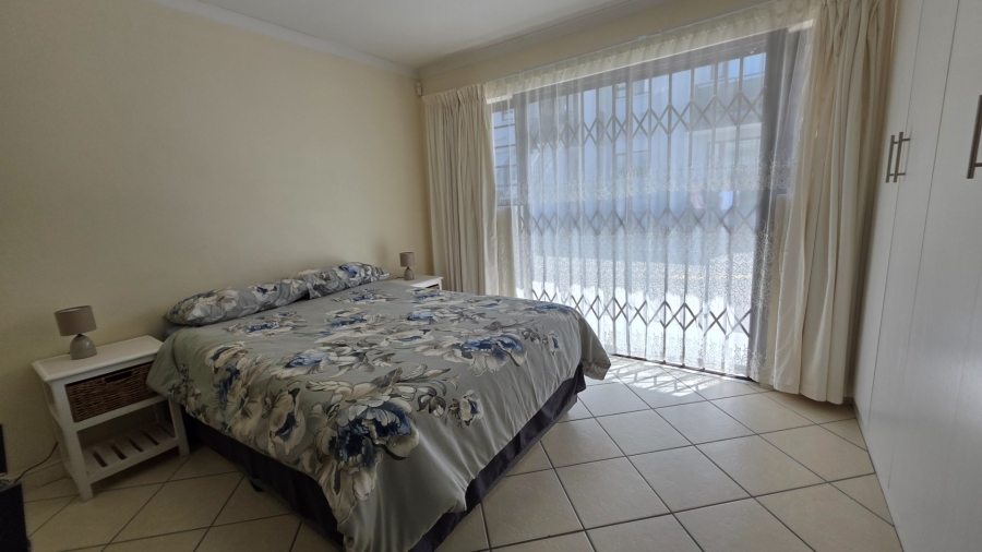 2 Bedroom Property for Sale in Hartenzicht Western Cape